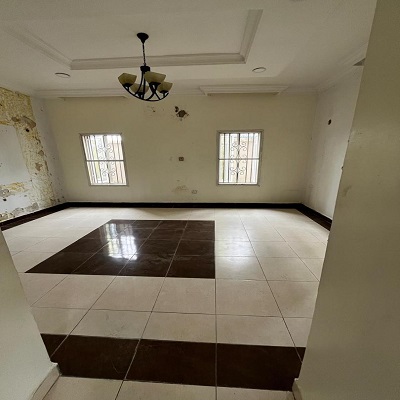 4 BEDROOMS FULLY DETACH HOUSE